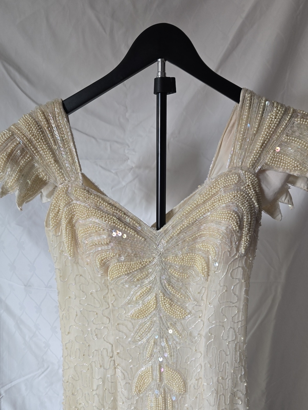 Vintage Ivory Beaded Women's Dress with Flutter Shoulder